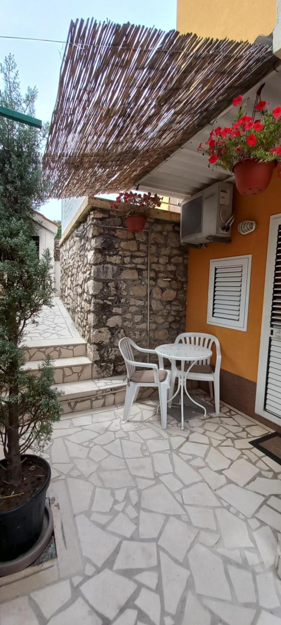 Apartments Toni 로고즈니차 외부 사진
