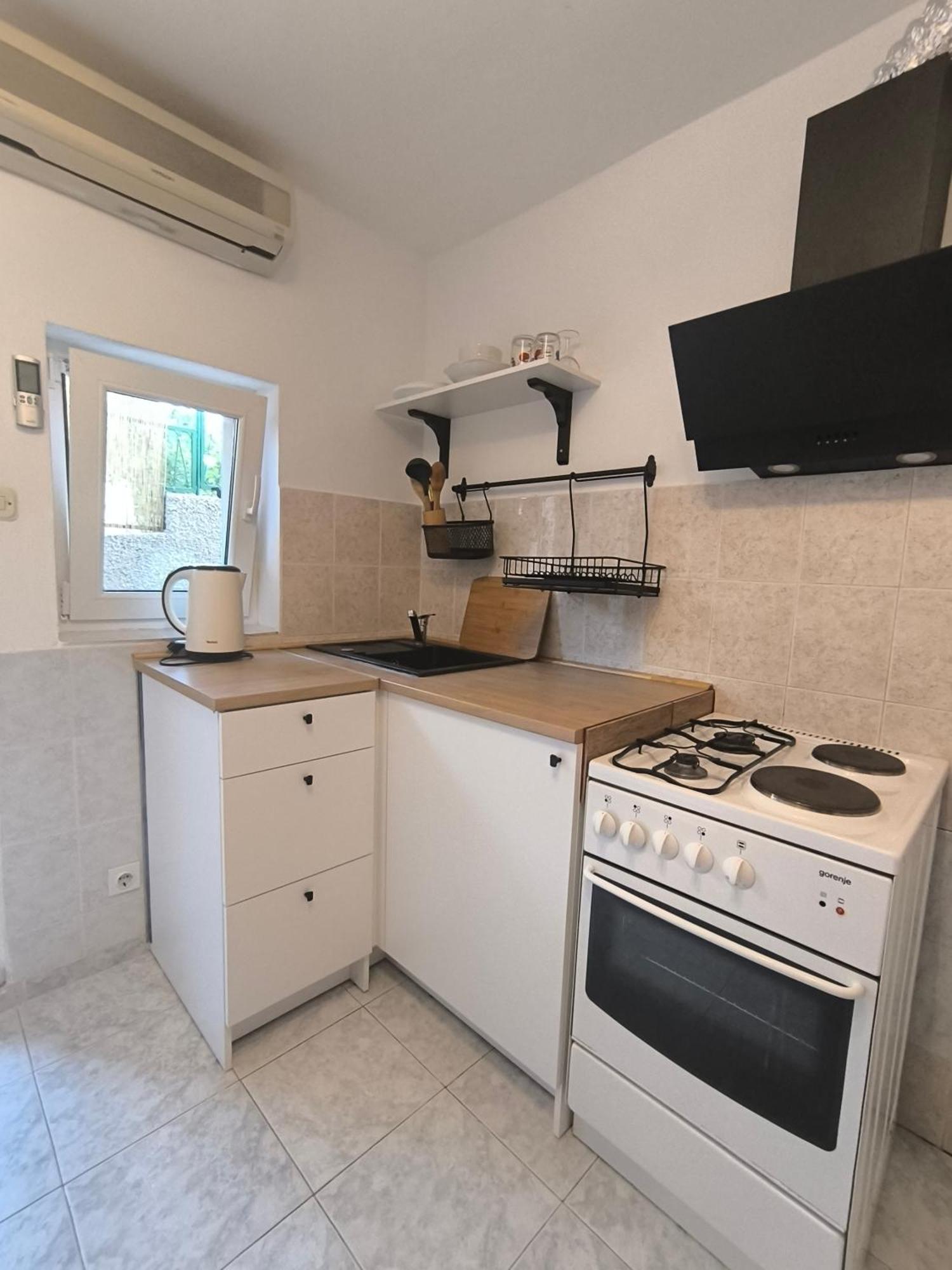 Apartments Toni 로고즈니차 외부 사진