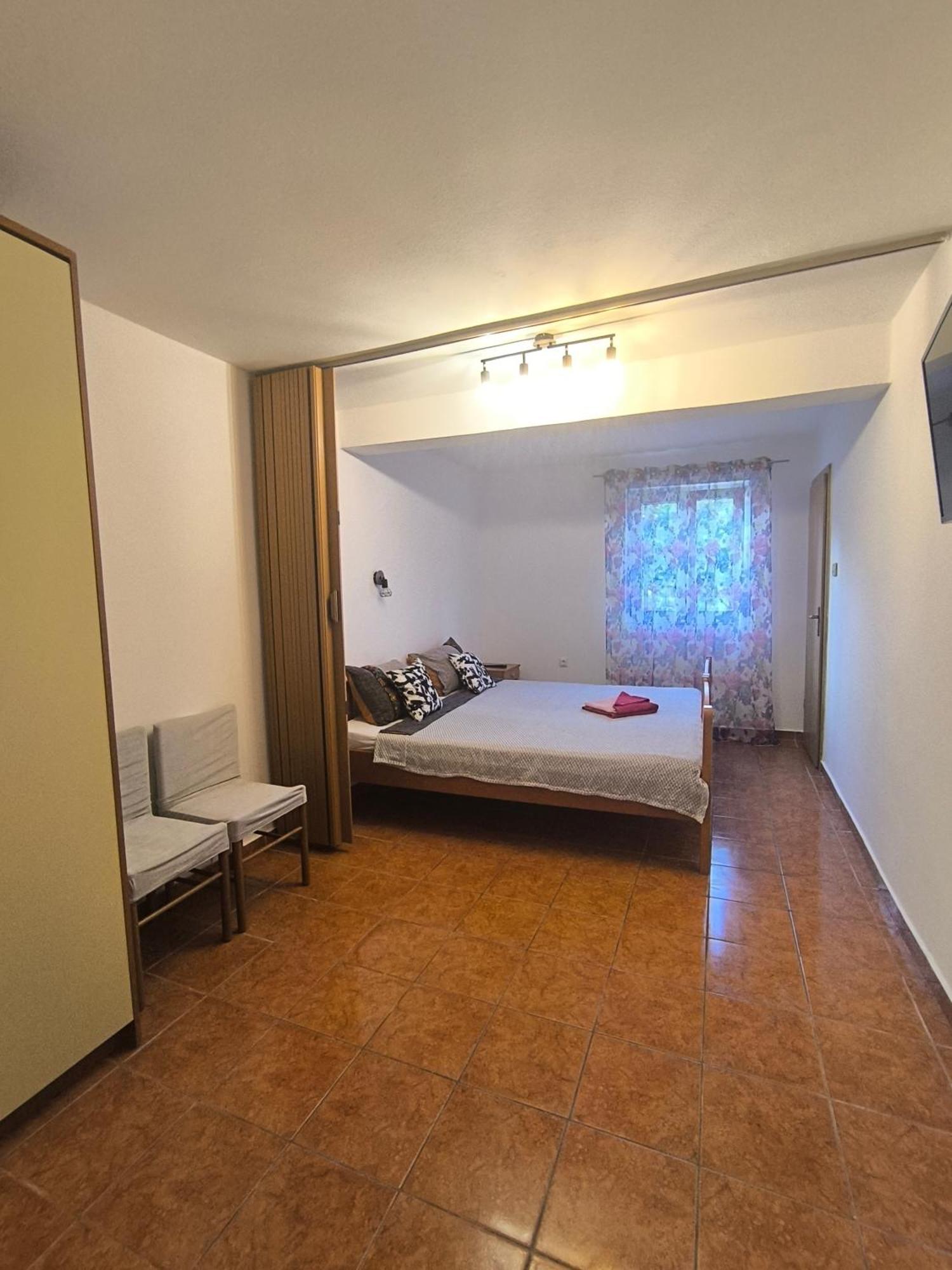 Apartments Toni 로고즈니차 외부 사진